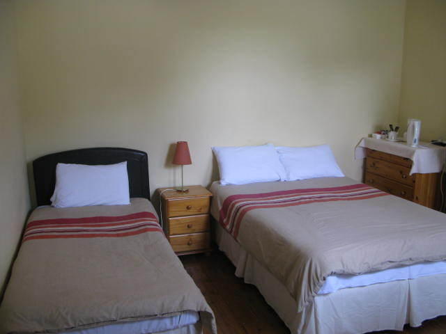 Dun Aoibhinn Guest Accommodation Голуей Стая снимка